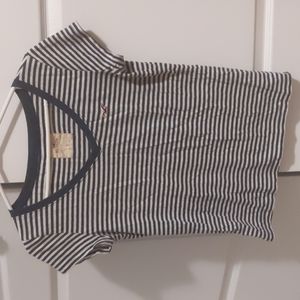Hollister striped whit and navy v-neck tee-shirt